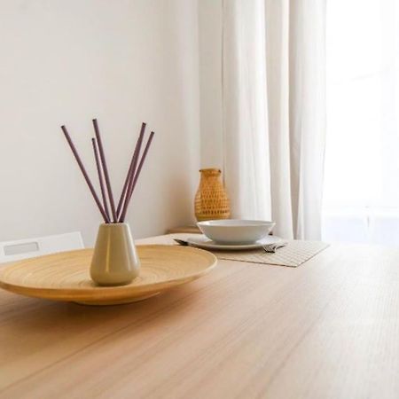 2 Bedroom Flat In Nyar Str., Boutique Budapest Eksteriør billede