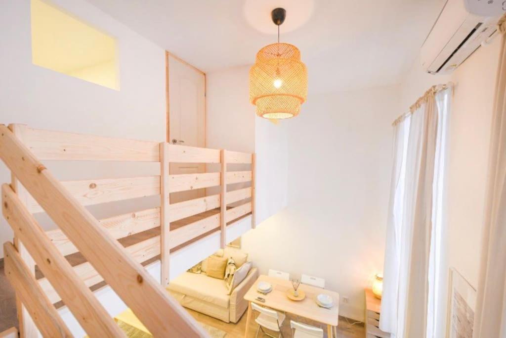 2 Bedroom Flat In Nyar Str., Boutique Budapest Eksteriør billede